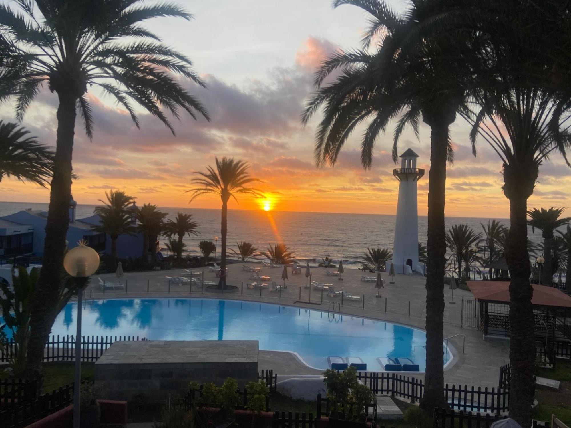 First Beachline Deluxe With Garden And Terrasse In Sun Club San Bartolomé Exterior foto