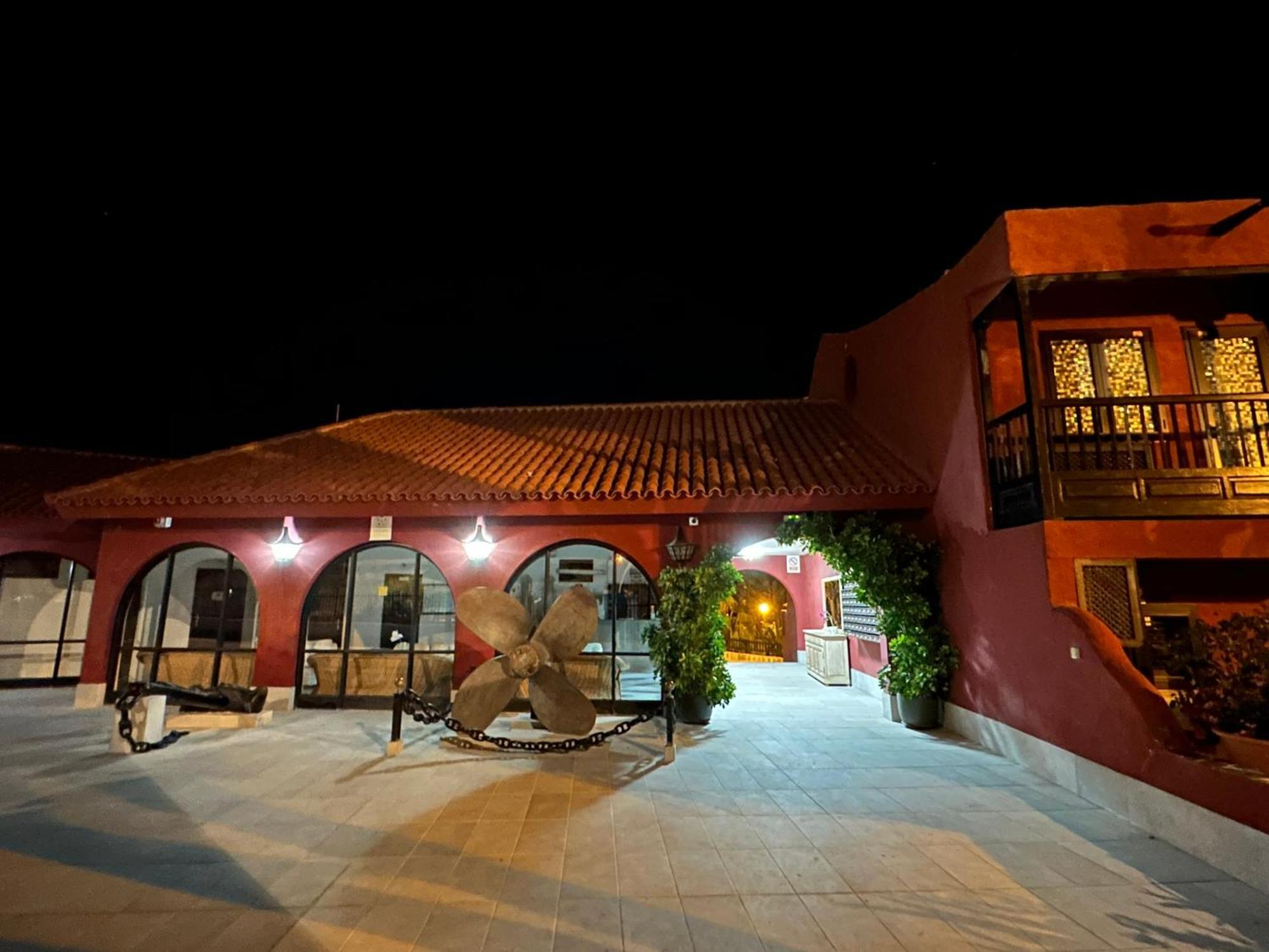First Beachline Deluxe With Garden And Terrasse In Sun Club San Bartolomé Exterior foto